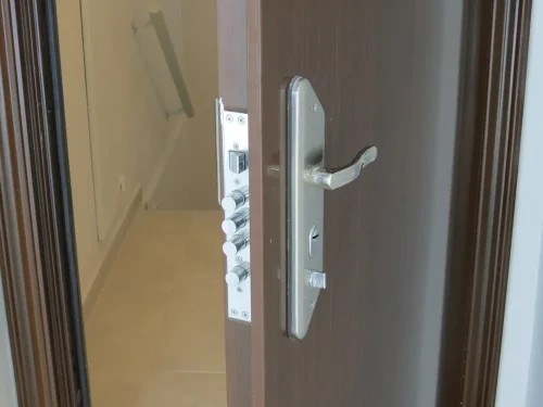 puertas blindadas 2 - Locksmith Burgos 24 Hours Urgent