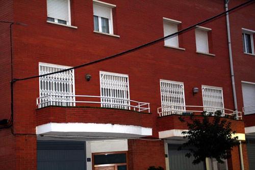 reja de ballesta 09 - Rejas Sant joan despi para ventanas y puertas