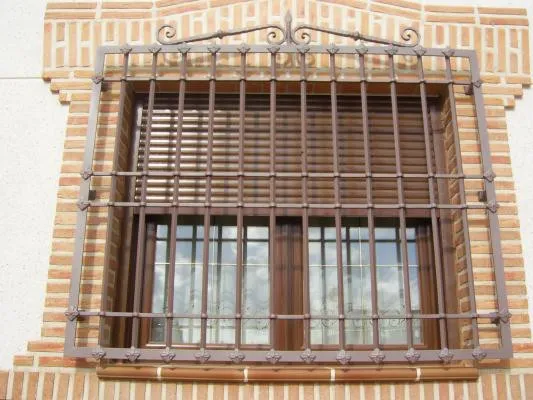 rejas para ventanas - Rejas de Ballesta Barcelona Instalación y Reparación